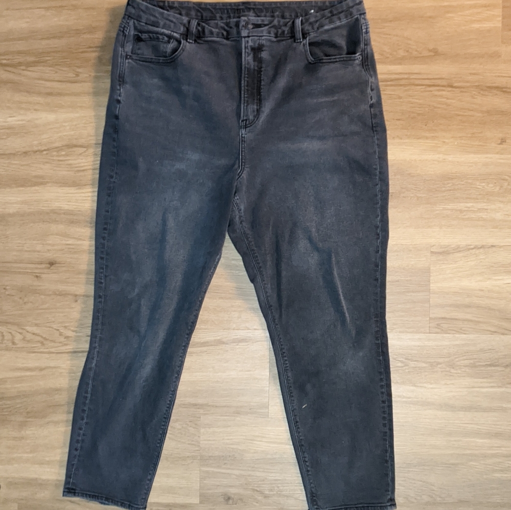 AE Curvy Mom Jeans High Rise Rocker Black 18 Regular